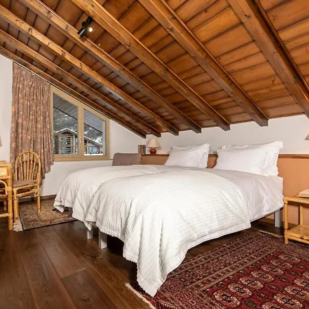 And Penthouse Zen, Two Properties, 100m From Lift And Piste 木屋 采尔马特