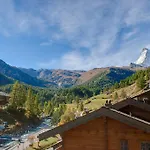 木屋 And Penthouse Zen, Two Properties, 100m From Lift And Piste
