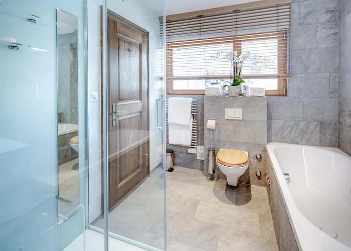 And Penthouse Zen, Two Properties, 100m From Lift And Piste زيرمات